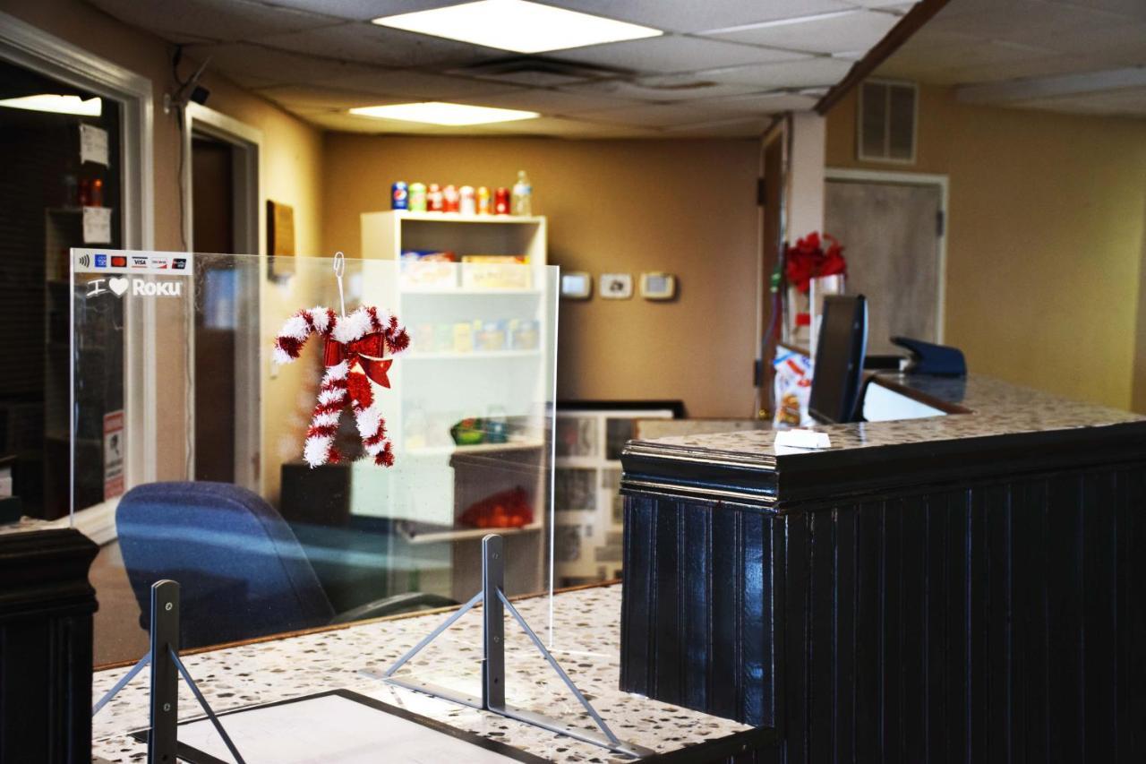 American Best Inn By Oyo I-35 Perry Near Lake Mcmurtry Εξωτερικό φωτογραφία
