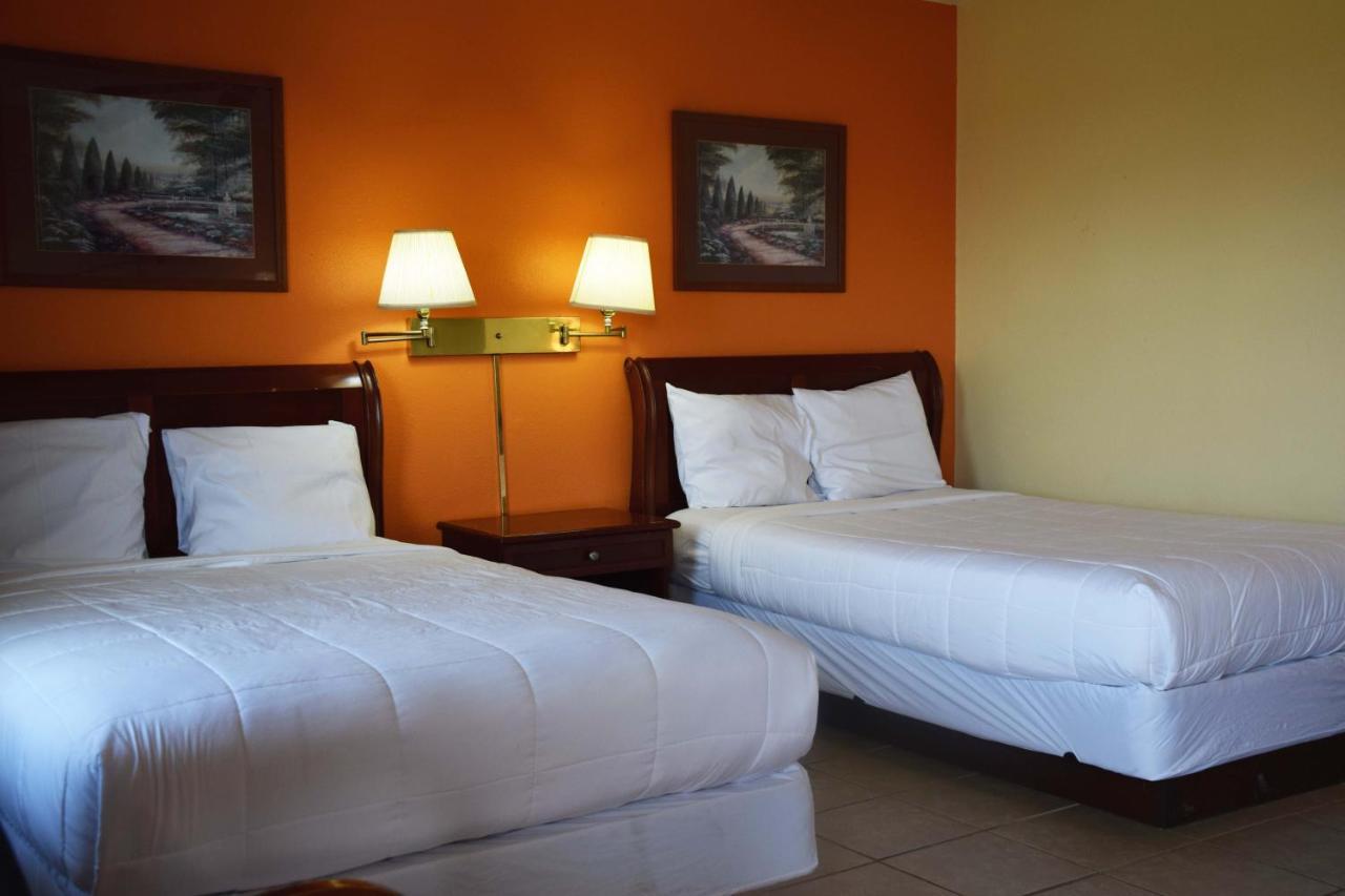 American Best Inn By Oyo I-35 Perry Near Lake Mcmurtry Εξωτερικό φωτογραφία