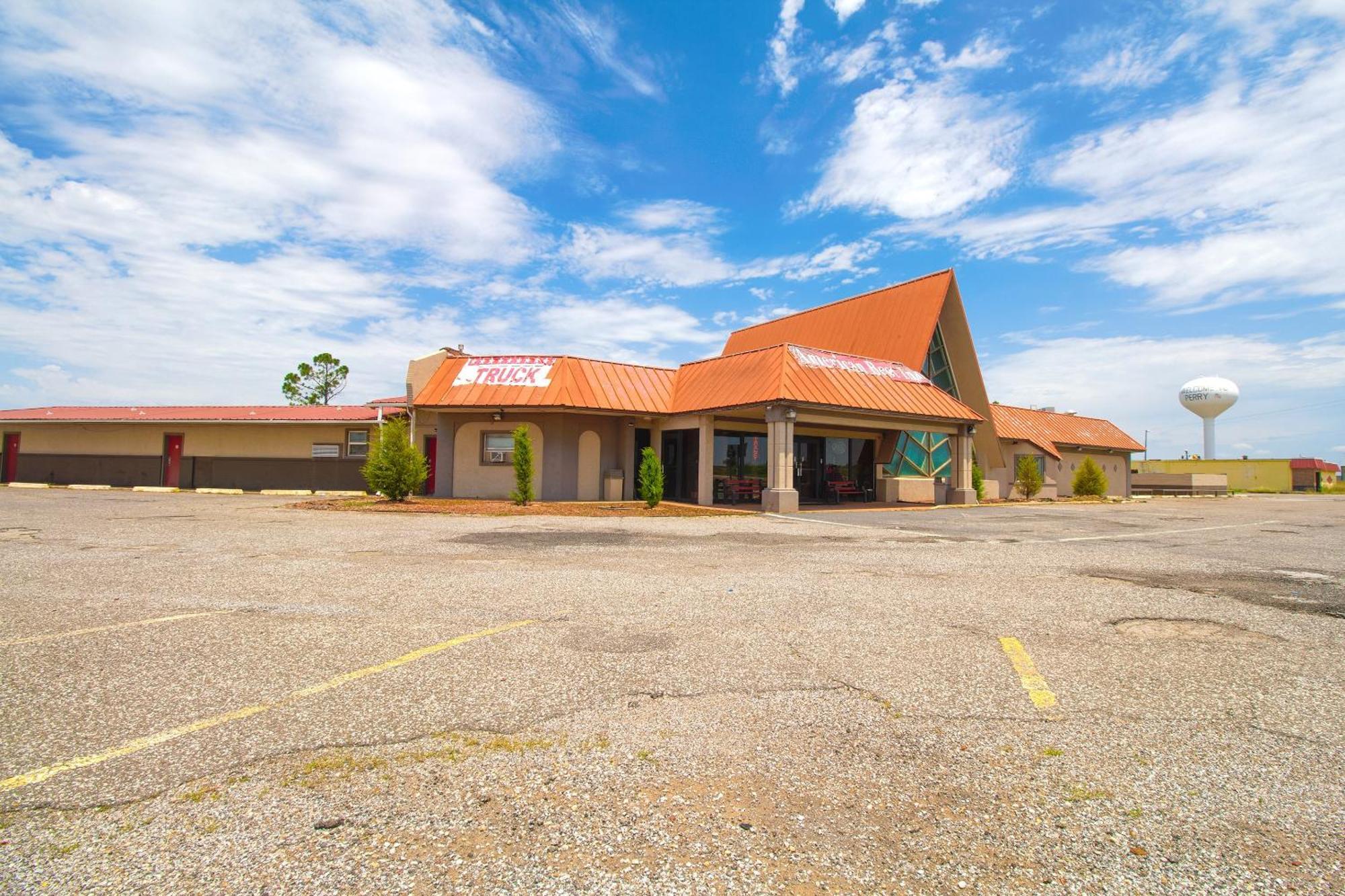 American Best Inn By Oyo I-35 Perry Near Lake Mcmurtry Εξωτερικό φωτογραφία