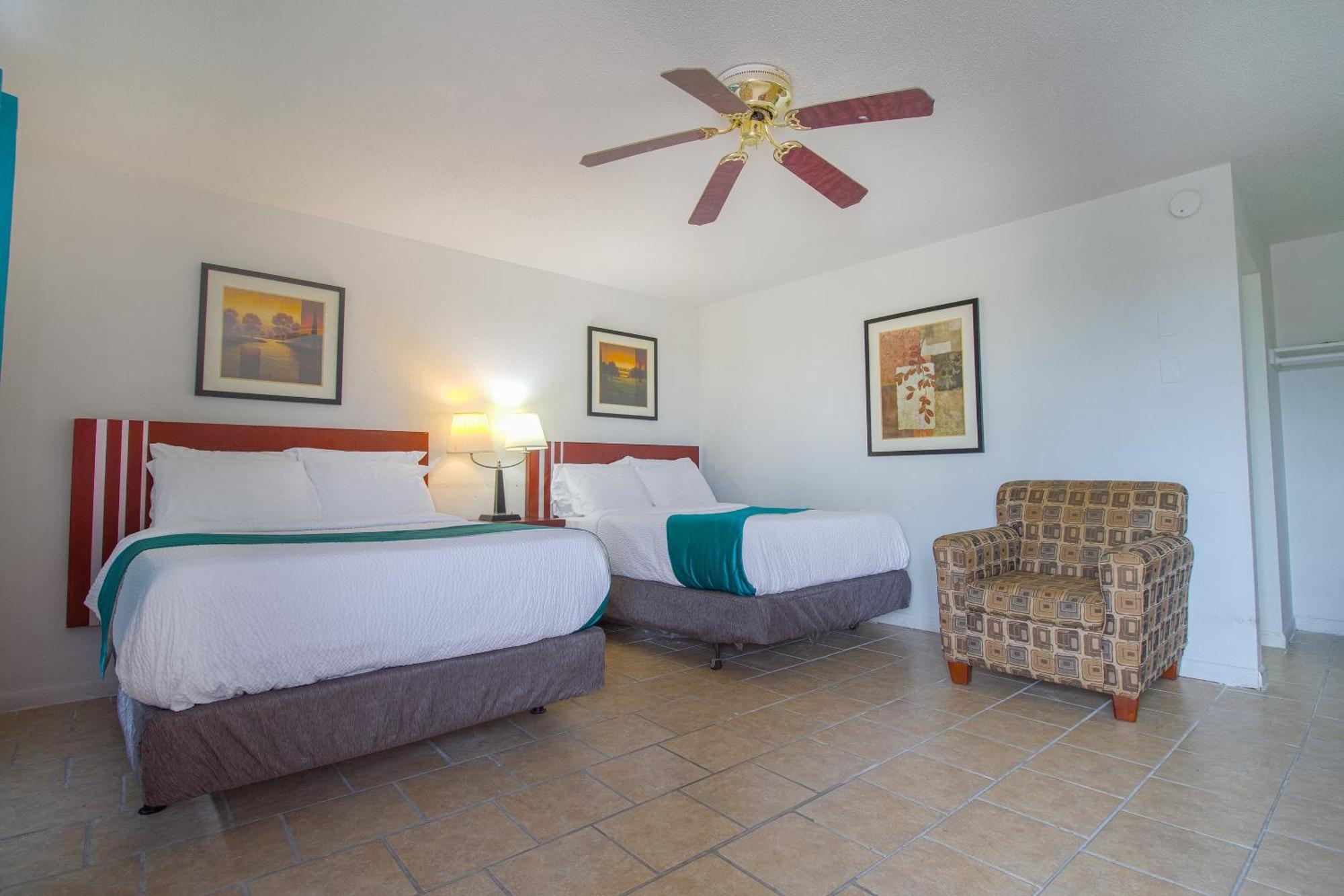 American Best Inn By Oyo I-35 Perry Near Lake Mcmurtry Εξωτερικό φωτογραφία